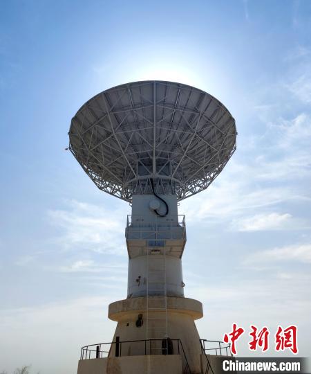 中國電科研制的測控系統(tǒng)?！≈袊娍?供圖