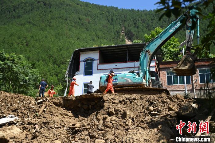 重慶19個(gè)區(qū)縣310個(gè)鄉(xiāng)鎮(zhèn)（街道）遭受洪澇、地質(zhì)災(zāi)害