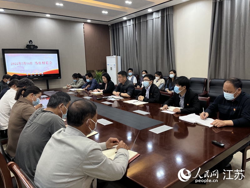 馬莊村以晨會開啟一天的工作。人民網(wǎng) 閆峰攝