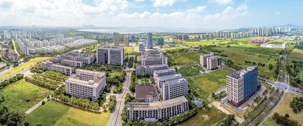 航拍產(chǎn)業(yè)園區(qū)一角。無(wú)錫高新區(qū)管委會(huì)供圖
