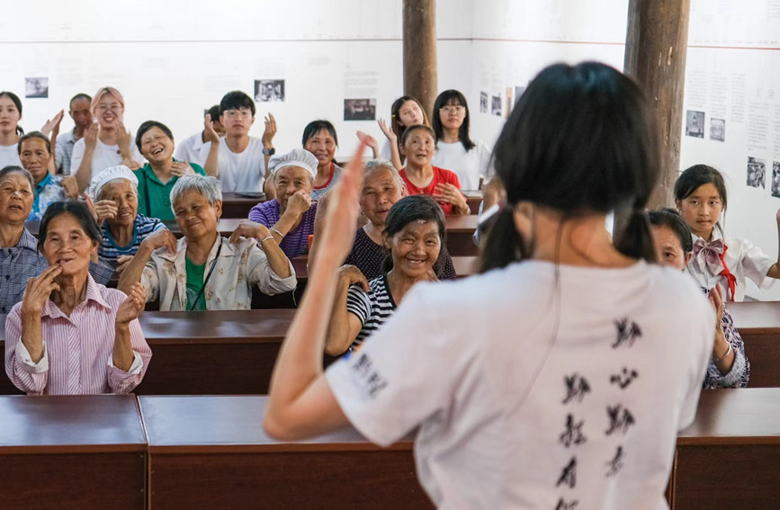 天津大學(xué)實(shí)踐隊(duì)開(kāi)展暑期社會(huì)實(shí)踐。天津大學(xué)供圖
