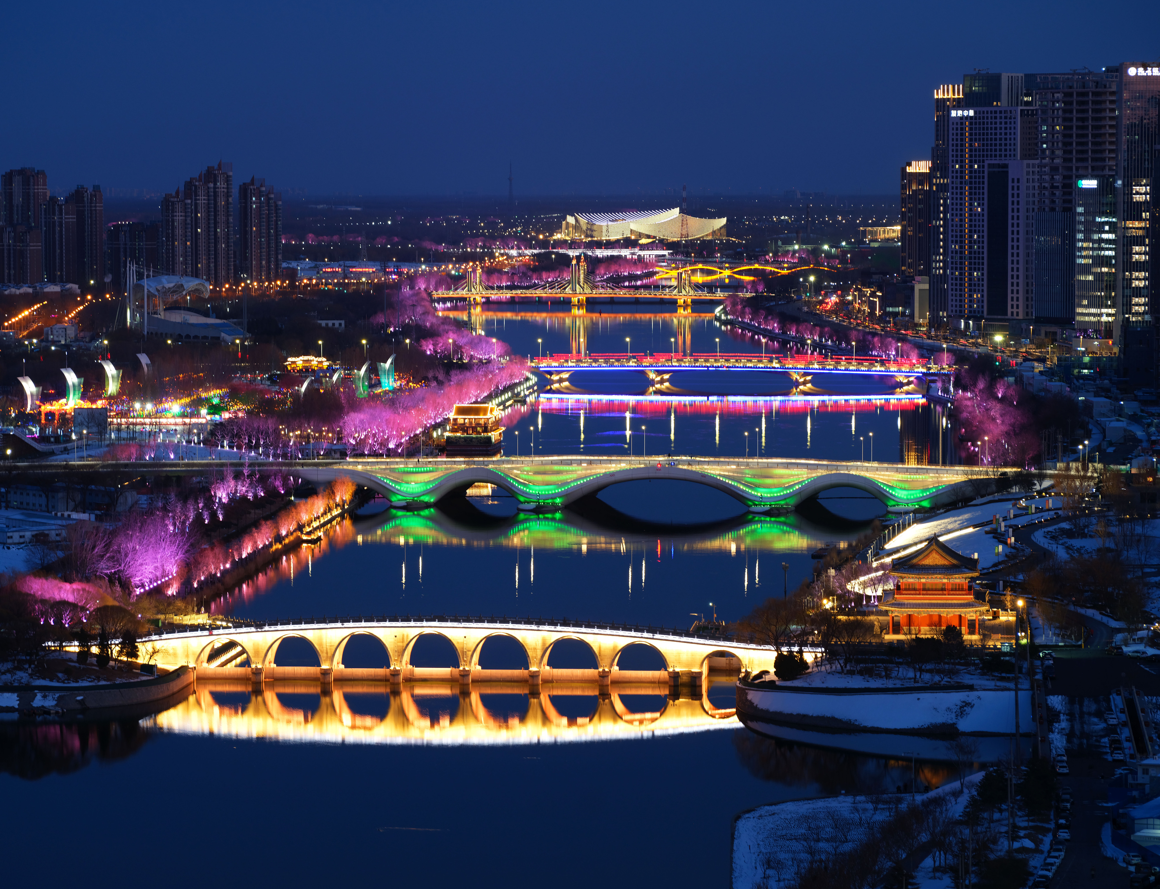2024年2月22日，京杭大運(yùn)河北京通州段夜景。