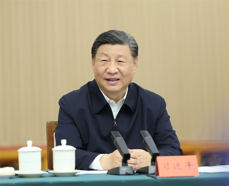 2024年5月23日下午，中共中央總書記、國家主席、中央軍委主席習(xí)近平在山東省濟(jì)南市主持召開企業(yè)和專家座談會并發(fā)表重要講話。新華社記者 鞠鵬 攝