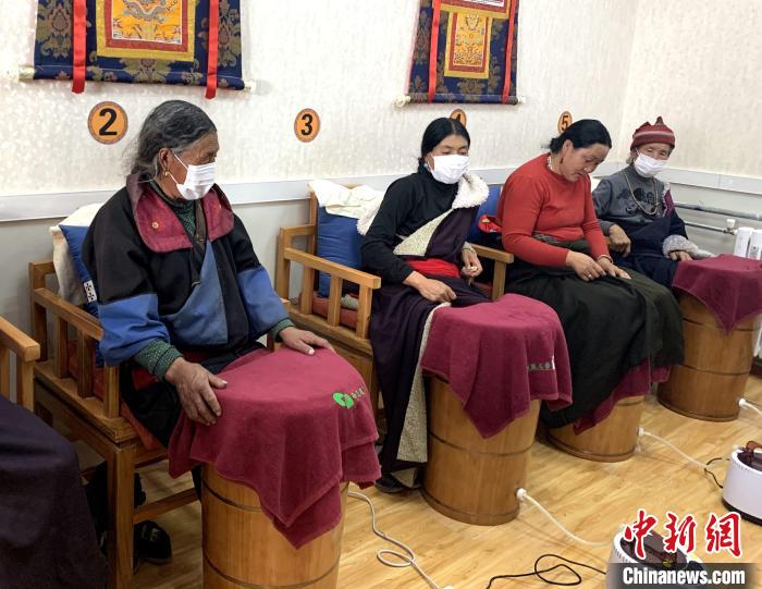 青海藏鄉(xiāng)醫(yī)改見聞：公共衛(wèi)生分片區(qū)，濱?！巴庠眰鲙蛶?/></a></div>
                        <div   id=