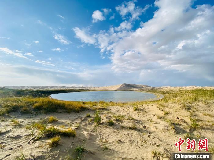 圖為關(guān)停四年后的沙島景區(qū)現(xiàn)狀?！±罱瓕?攝