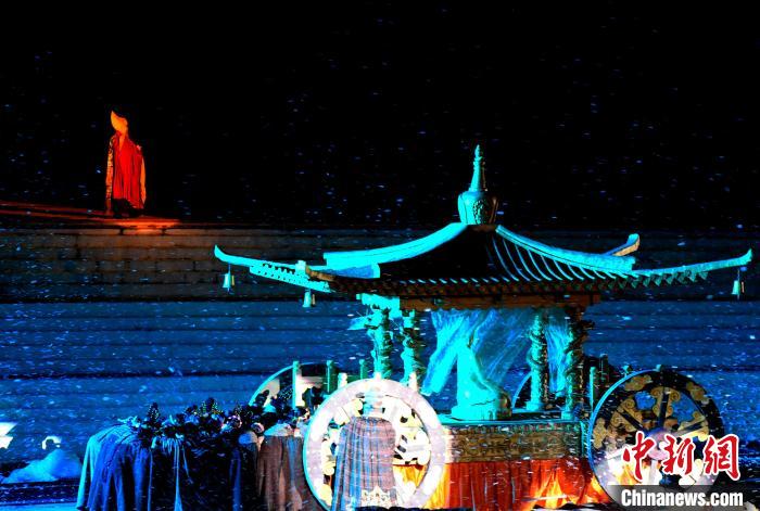 3月17日，西藏拉薩，《文成公主》大型史詩(shī)劇演出現(xiàn)場(chǎng)?！±盍?攝